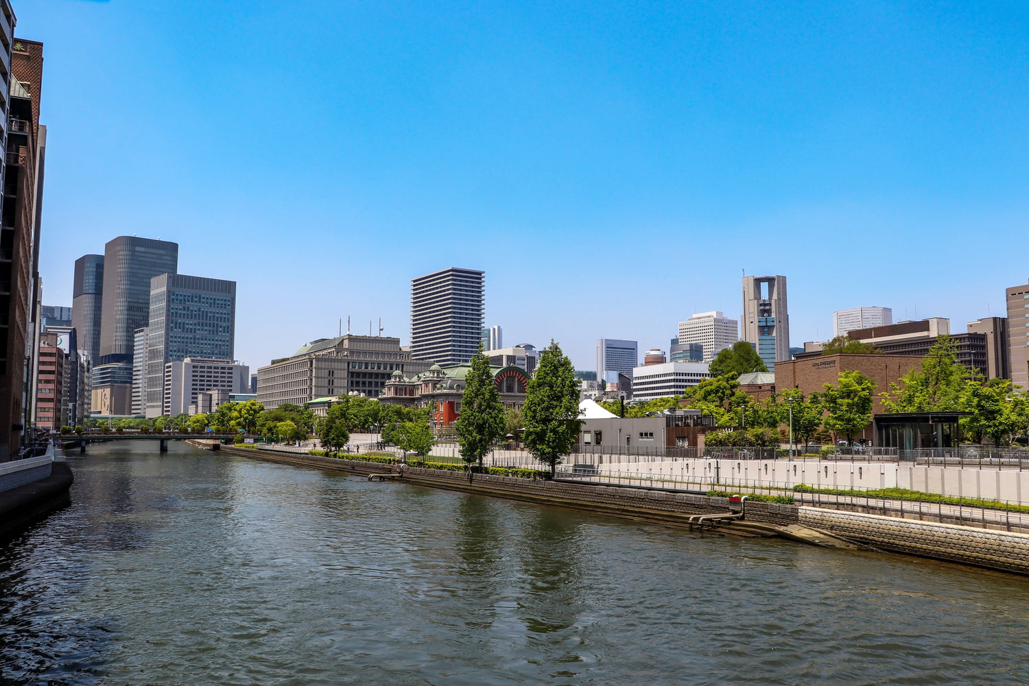 Bay Horizons:  Waterways of Kansai